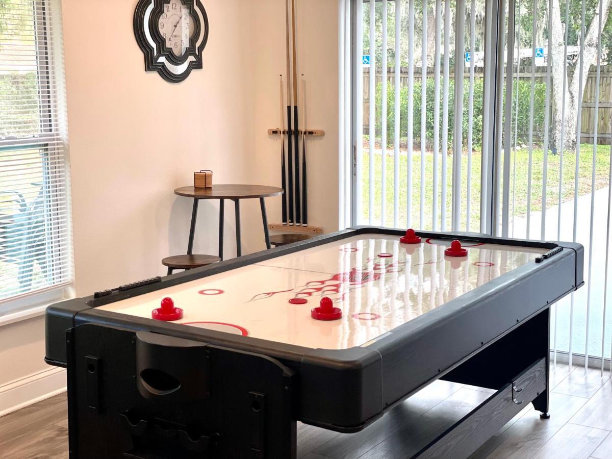Plush Sheets, Games!, Huge Backyard, Massage Chair Тампа Екстериор снимка